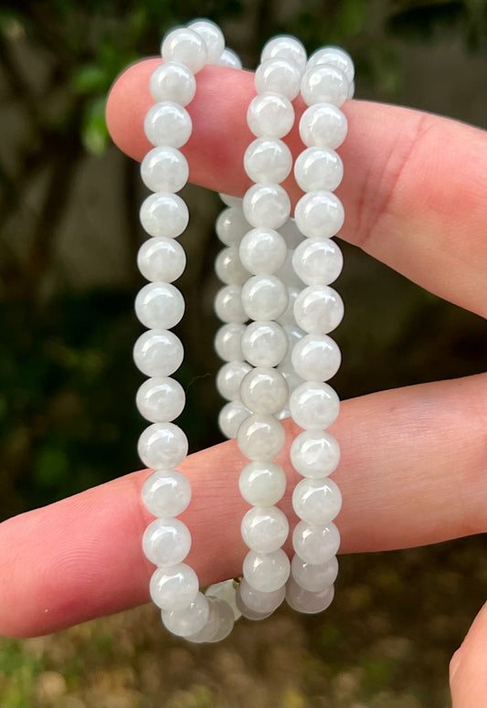Natural Certified Grade A Burmese Jadeite Jade Beaded Necklace – Icy Milky White & Light Apple Green Hues – 6.8mm Beads – JN013