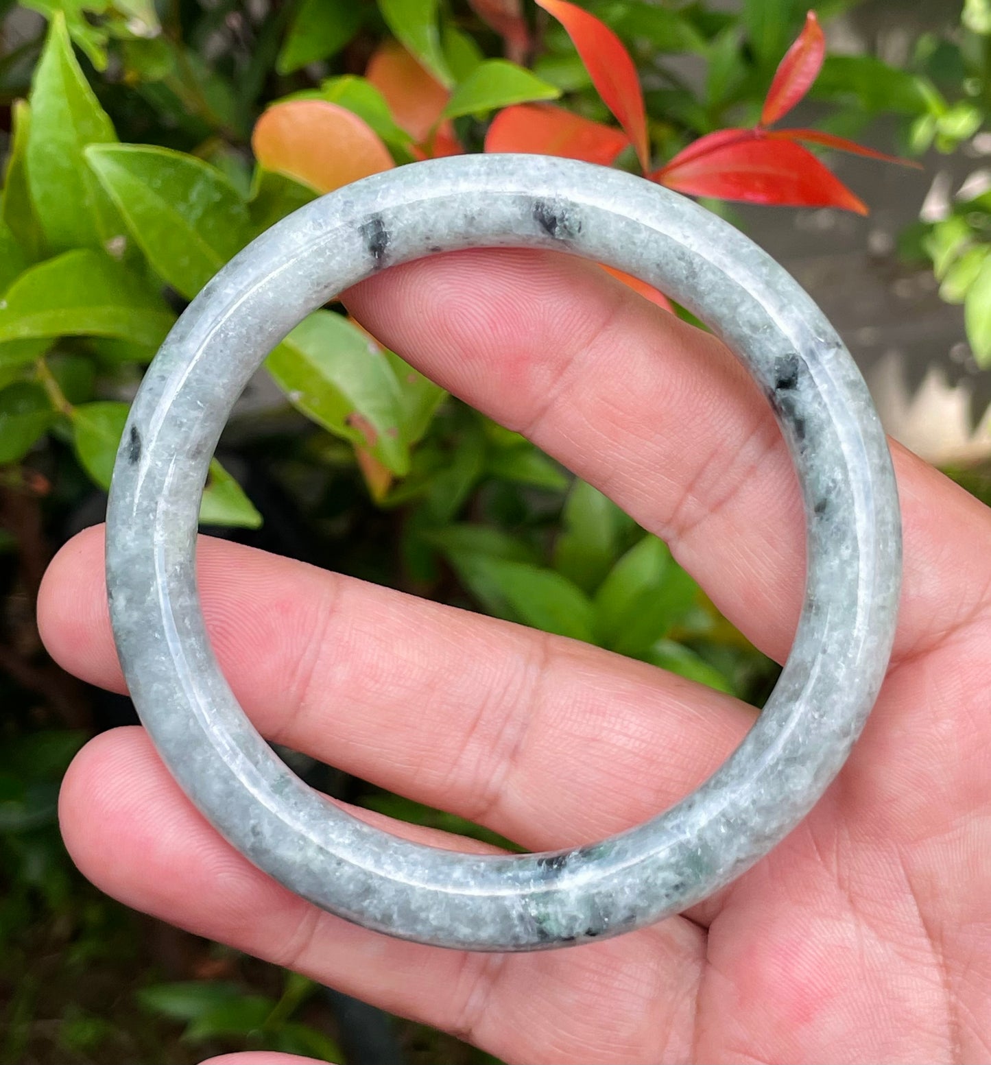 Natural Grade A Burmese Jadeite Jade Bangle – Gray & Milky White – Princess Cut – 58.6mm – JB947