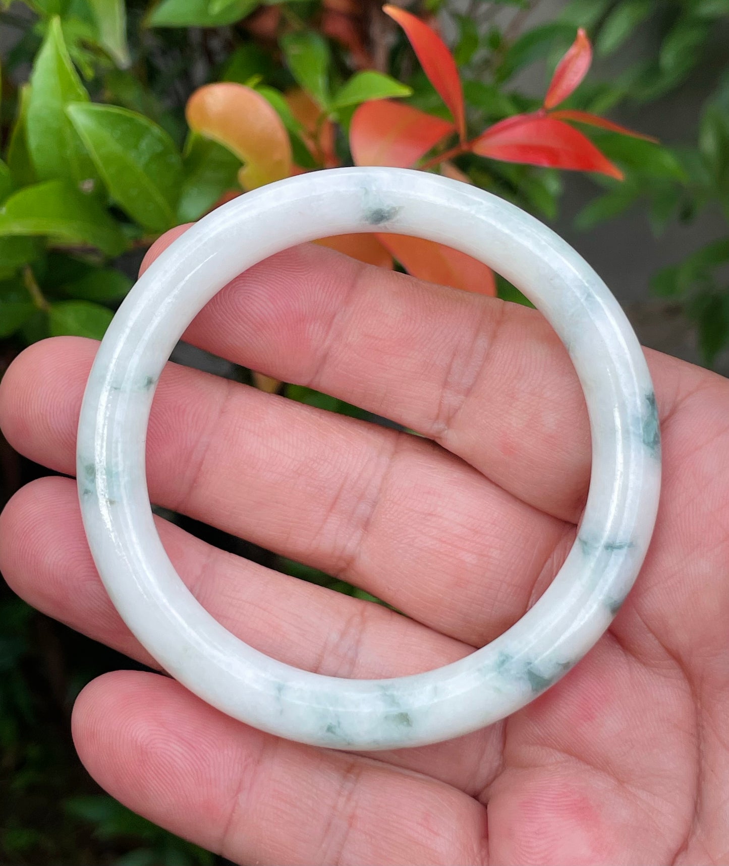 Natural Grade A Burmese Jadeite Jade Bangle – Icy Milky White & Apple Green – Princess Cut – 55.3mm – JB950