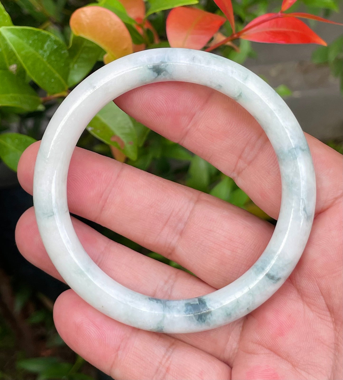 Natural Grade A Burmese Jadeite Jade Bangle – Milky White & Imperial Green – Princess Cut – 58.5mm – JB952