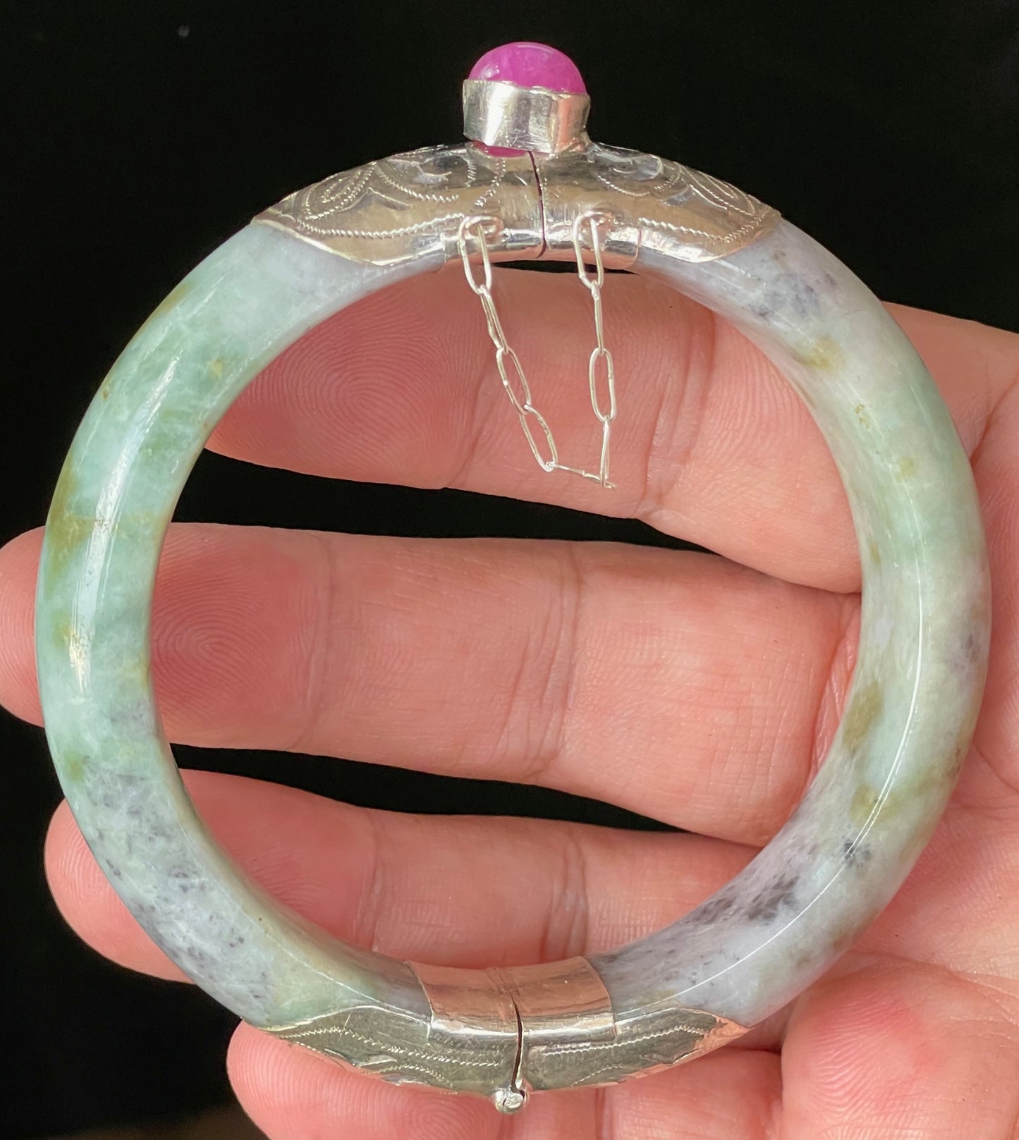 Natural Certified Burmese Jadeite Jade Bangle – Icy Apple & Imperial Green – Adjustable Silver Clasp with Burma Ruby – 59mm – JB868