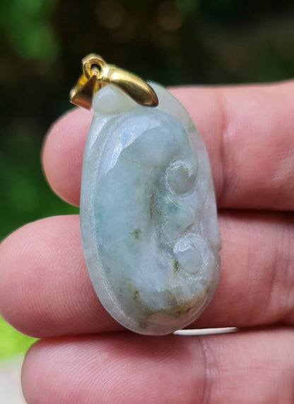 Natural Burmese Jadeite Jade Pendant – Bluish Milky White – Vintage Ruyi Swirl Motif – JOP002
