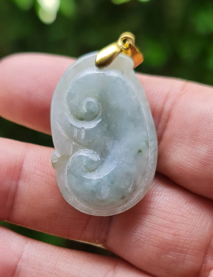 Natural Burmese Jadeite Jade Pendant – Bluish Milky White – Vintage Ruyi Swirl Motif – JOP002