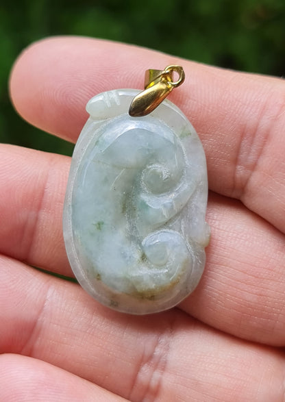 Natural Burmese Jadeite Jade Pendant – Bluish Milky White – Vintage Ruyi Swirl Motif – JOP002