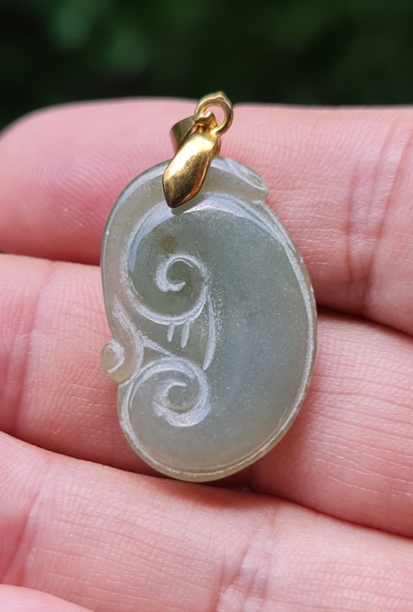 Natural Burmese Jadeite Jade Pendant – Icy Apple Green – Hand-Carved Ruyi Swirl Motif – JOP003
