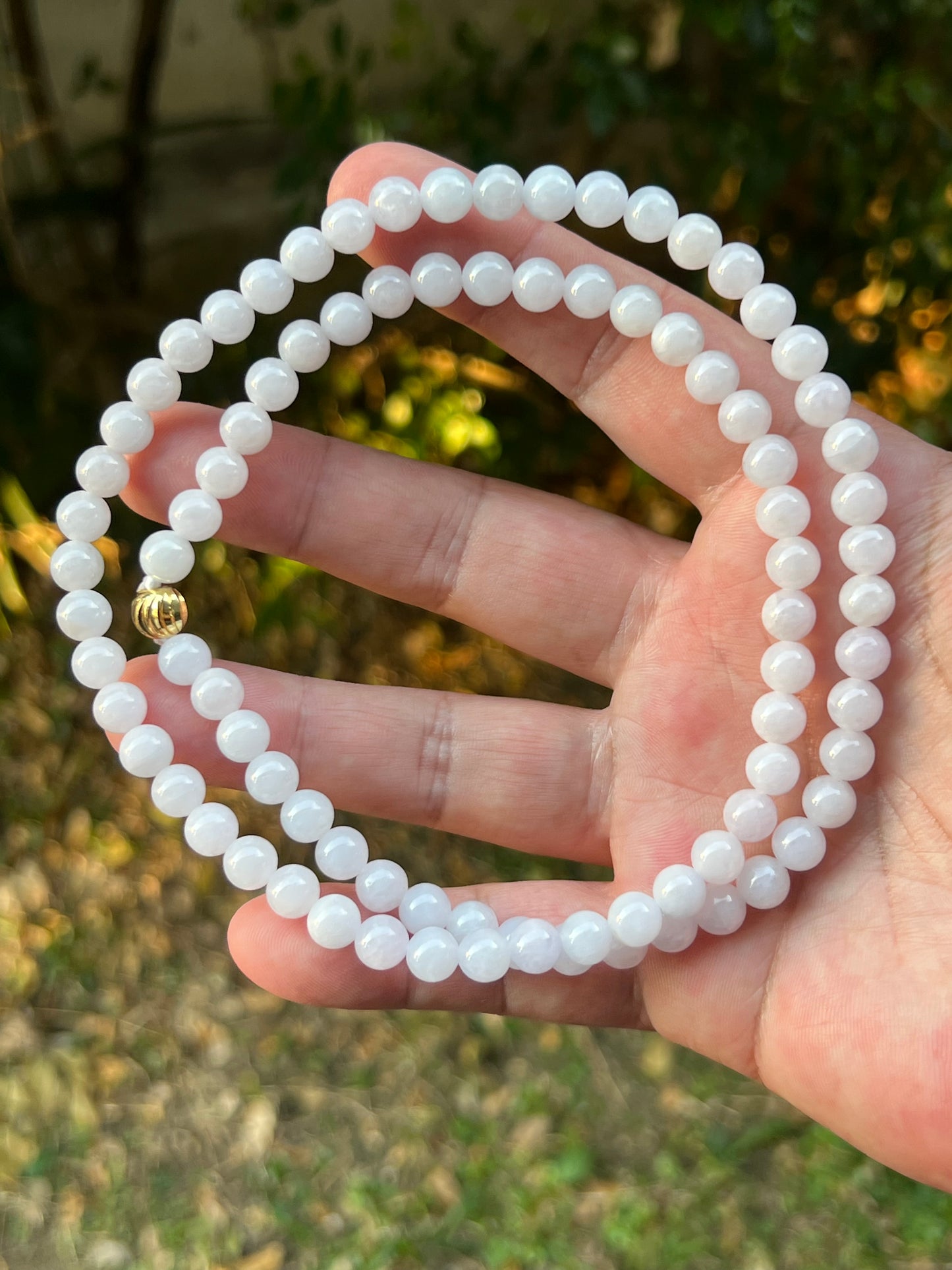 Natural Certified Grade A Burmese Jadeite Jade Beaded Necklace – Icy Milky White & Light Lavender Hues – 7.0mm Beads – JN091