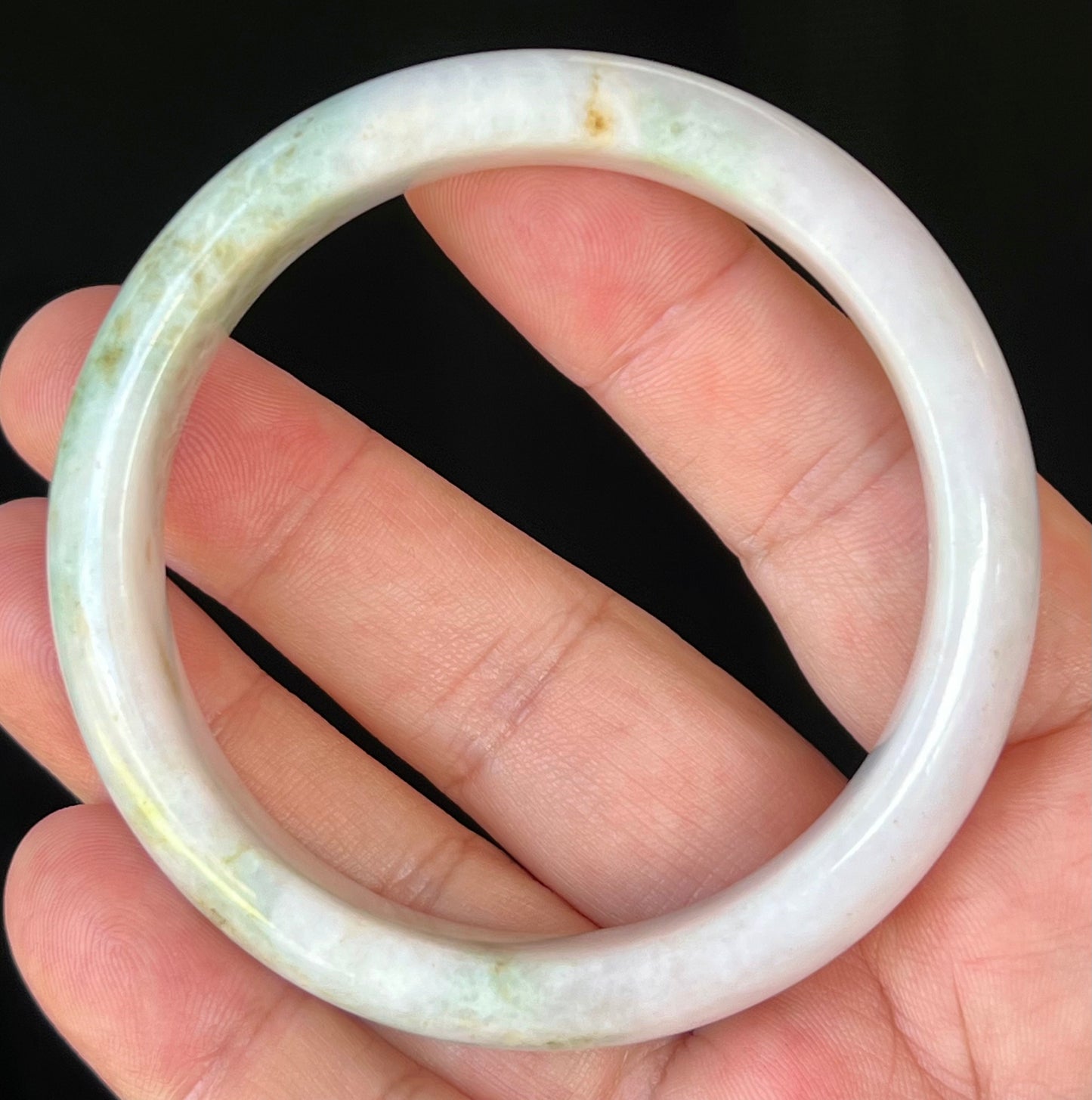 Natural Burmese Jadeite Jade Bangle – Icy Milky White with Grayish Hues, Apple & Forest Green – 58.6mm – JB502