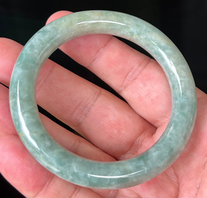 Natural Certified Burmese Jadeite Jade Bangle – Icy Apple Green with Honey and Milky White Hues – Princess Cut – 55.2mm – JB514