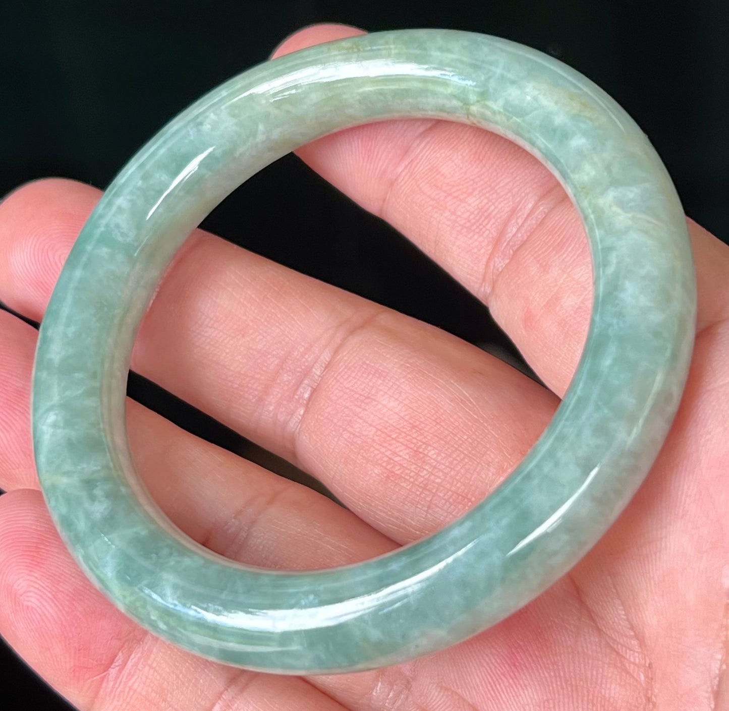 Natural Certified Burmese Jadeite Jade Bangle – Icy Apple Green with Honey and Milky White Hues – Princess Cut – 55.2mm – JB514