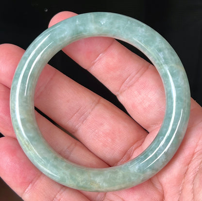 Natural Certified Burmese Jadeite Jade Bangle – Icy Apple Green with Honey and Milky White Hues – Princess Cut – 55.2mm – JB514