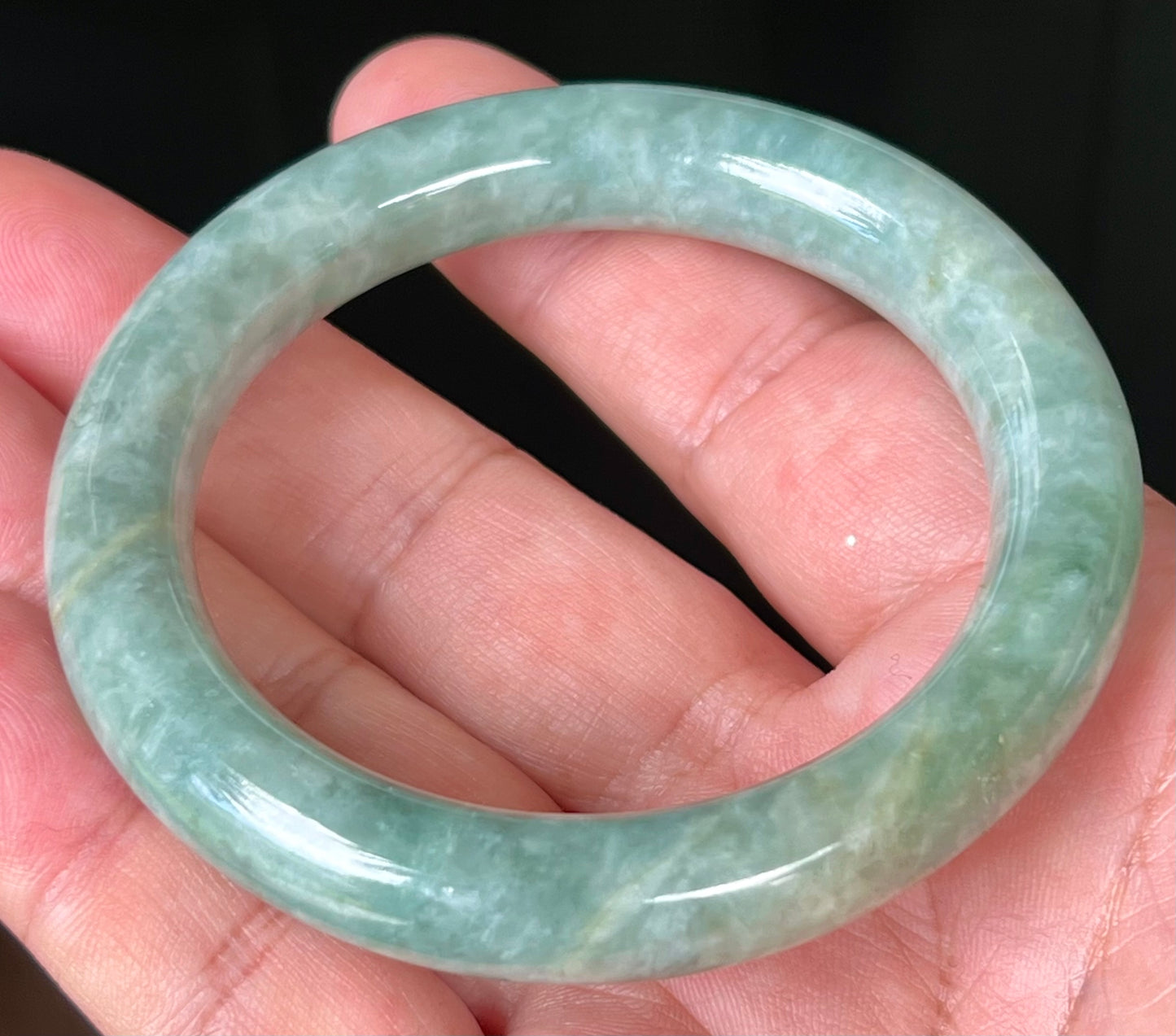 Natural Certified Burmese Jadeite Jade Bangle – Icy Apple Green with Honey and Milky White Hues – Princess Cut – 55.2mm – JB514