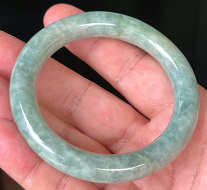Natural Certified Burmese Jadeite Jade Bangle – Icy Apple Green with Honey and Milky White Hues – Princess Cut – 55.2mm – JB514