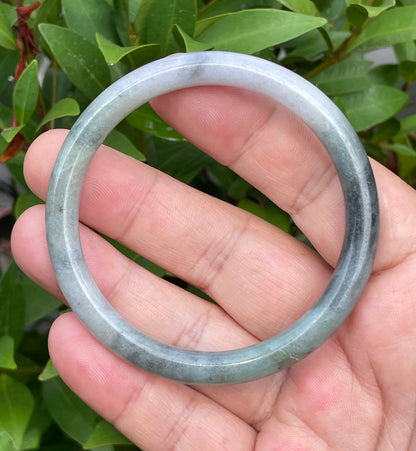 Natural Burmese Jadeite Jade Bangle – Tricolor Moss Green, Black & White – Princess Cut – 57.5mm – JB958