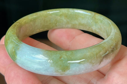Natural Certified Burmese Jadeite Jade Bangle – Icy Apple Green and Honey Hues with Greyish Milky White Tones – 58.6mm – JB521