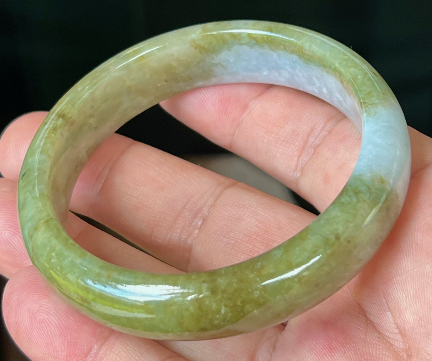 Natural Certified Burmese Jadeite Jade Bangle – Icy Apple Green and Honey Hues with Greyish Milky White Tones – 58.6mm – JB521