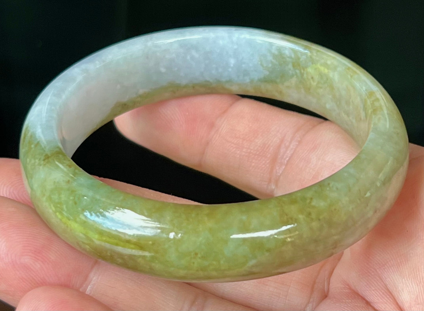 Natural Certified Burmese Jadeite Jade Bangle – Icy Apple Green and Honey Hues with Greyish Milky White Tones – 58.6mm – JB521