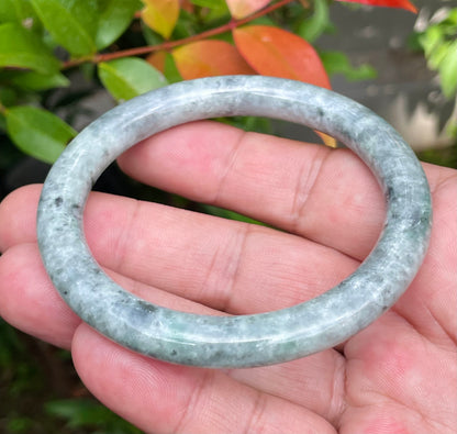 Natural Burmese Jadeite Jade Bangle – Gray & Milky White – Princess Cut – 58.6mm – JB947