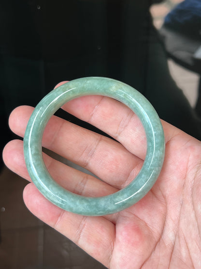 Natural Certified Burmese Jadeite Jade Bangle – Icy Apple Green with Milky White – Princess Cut – 55.4mm – JB524