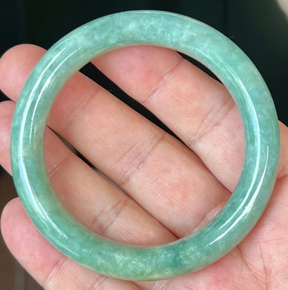 Natural Certified Burmese Jadeite Jade Bangle – Icy Apple Green with Milky White – Princess Cut – 55.4mm – JB524