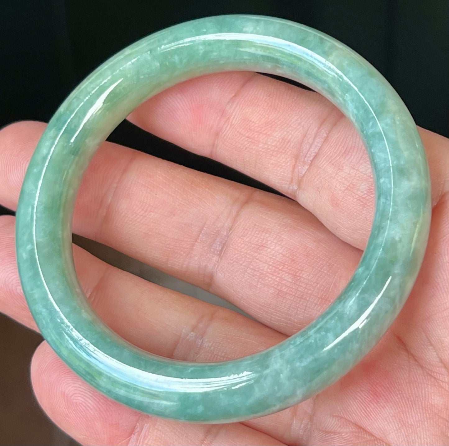 Natural Certified Burmese Jadeite Jade Bangle – Icy Apple Green with Milky White – Princess Cut – 55.4mm – JB524