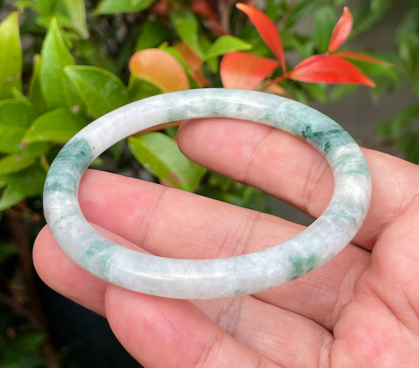 Natural Burmese Jadeite Jade Bangle – Icy Imperial Green & Milky White – Princess Cut – 59.5mm – JB948