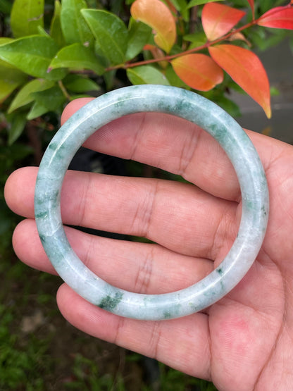 Natural Burmese Jadeite Jade Bangle – Icy Bluish Imperial Green & Milky White – Princess Cut – 58.7mm – JB946