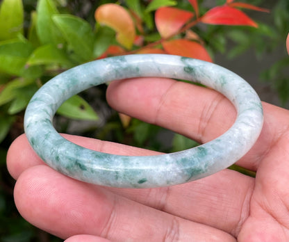 Natural Burmese Jadeite Jade Bangle – Icy Bluish Imperial Green & Milky White – Princess Cut – 58.7mm – JB946