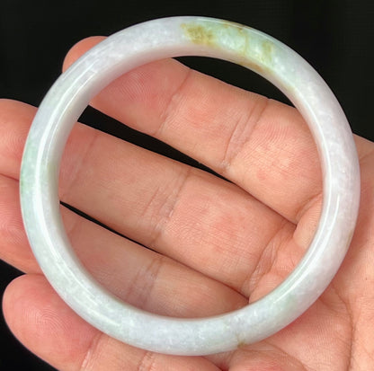 Natural Burmese Jadeite Jade Bangle – Icy Greyish Milky White with Apple Green and Honey Hues – 58.2mm – JB534