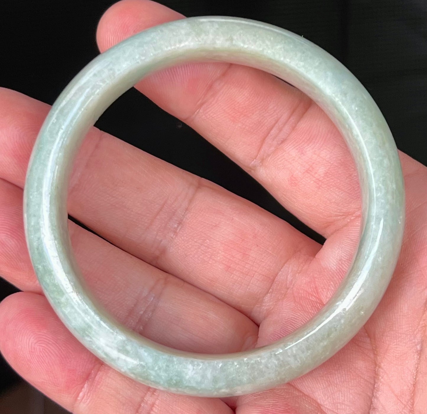 Natural Certified Burmese Jadeite Jade Bangle – Icy Light Apple Green with Milky White Hues – 58.2mm – JB536
