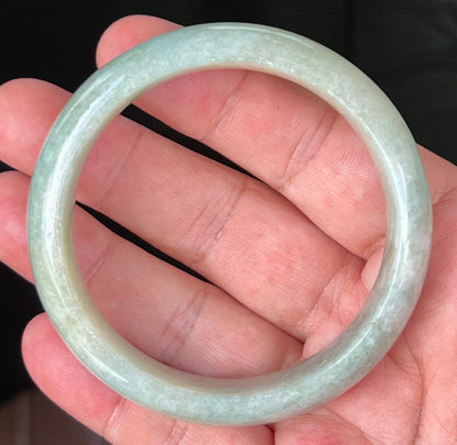 Natural Certified Burmese Jadeite Jade Bangle – Icy Light Apple Green with Milky White Hues – 58.2mm – JB536