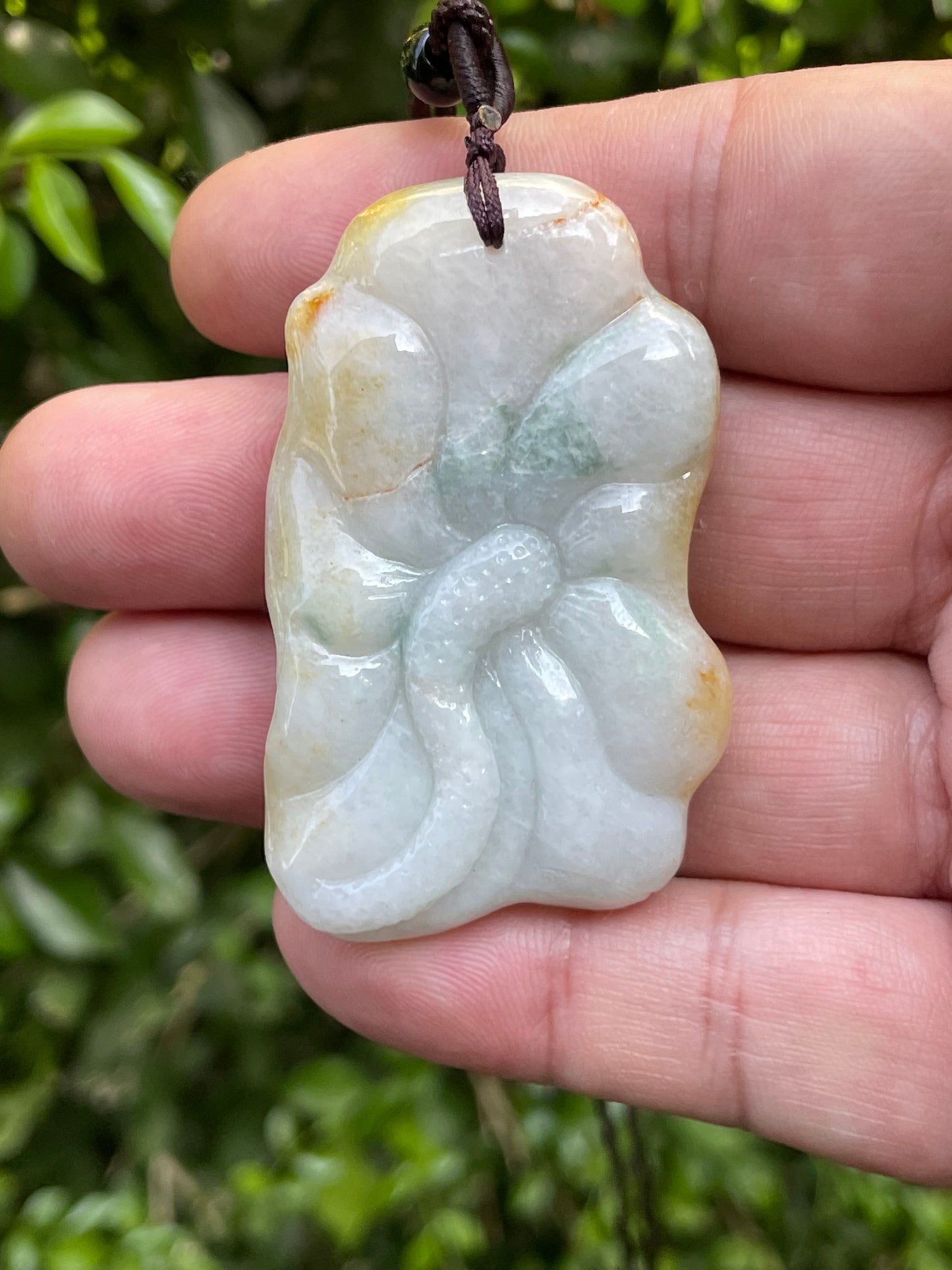 Natural Certified Burmese Jadeite Jade Pendant – Milky White & Golden – Hand-Carved Buddha Motif – Necklace Included – JP027
