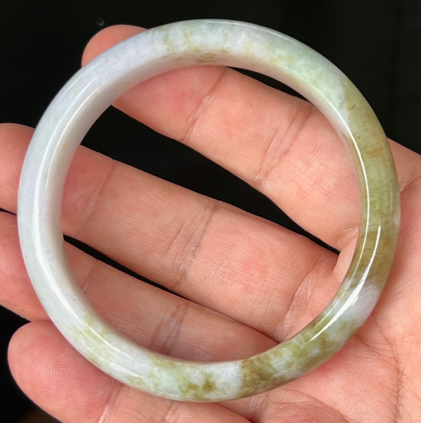 Natural Certified Burmese Jadeite Jade Bangle – Icy Milky White with Moss Green and Light Brown Hues – 58.4mm – JB535