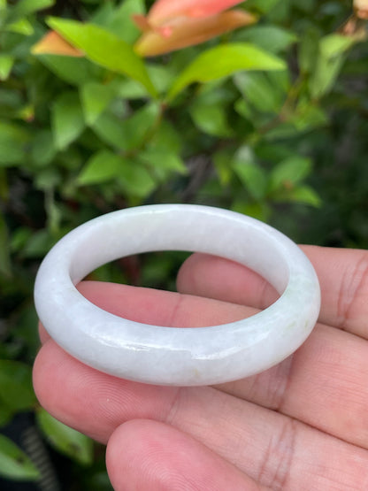 Natural Burmese Jadeite Jade Bangle – Icy Milky White with Light Lavender & Apple Green Hues – 41.2mm – JB889