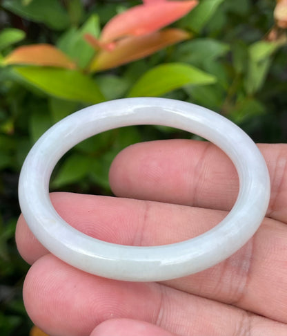 Natural Burmese Jadeite Jade Bangle – Icy Milky White with Light Lavender & Apple Green Hues – Princess Cut – 42.5mm – JB886