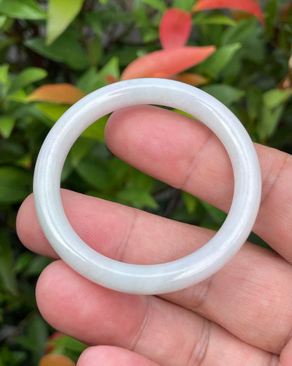 Natural Burmese Jadeite Jade Bangle – Icy Milky White with Light Lavender & Apple Green Hues – Princess Cut – 42.5mm – JB886