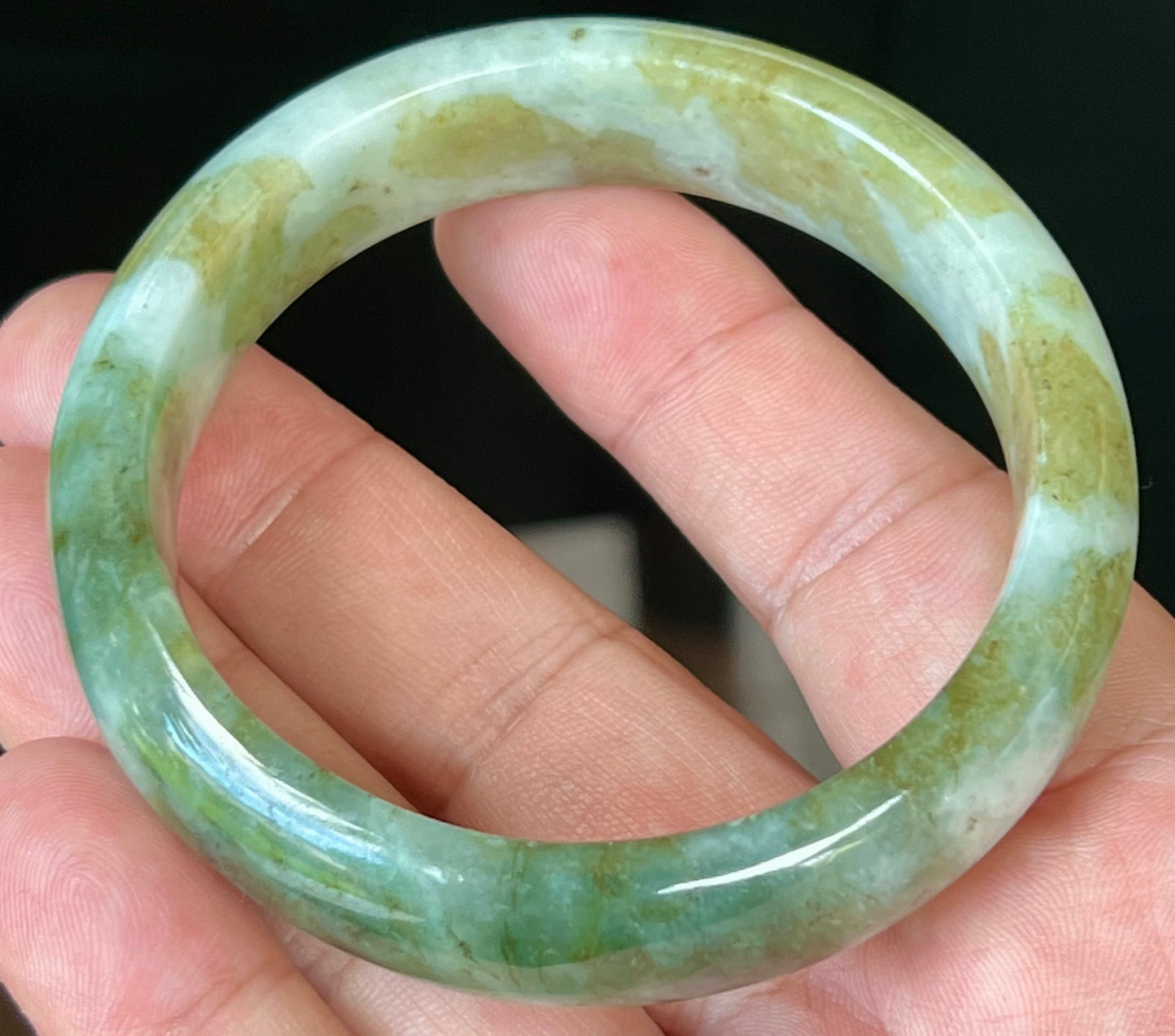 Natural Burmese Jadeite Jade Bangle – Icy Apple and Moss Green with Milky White Hue – 58.8mm – JB544