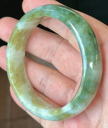 Natural Burmese Jadeite Jade Bangle – Icy Apple and Moss Green with Milky White Hue – 58.8mm – JB544