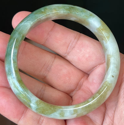 Natural Burmese Jadeite Jade Bangle – Icy Apple and Moss Green with Milky White Hue – 58.8mm – JB544