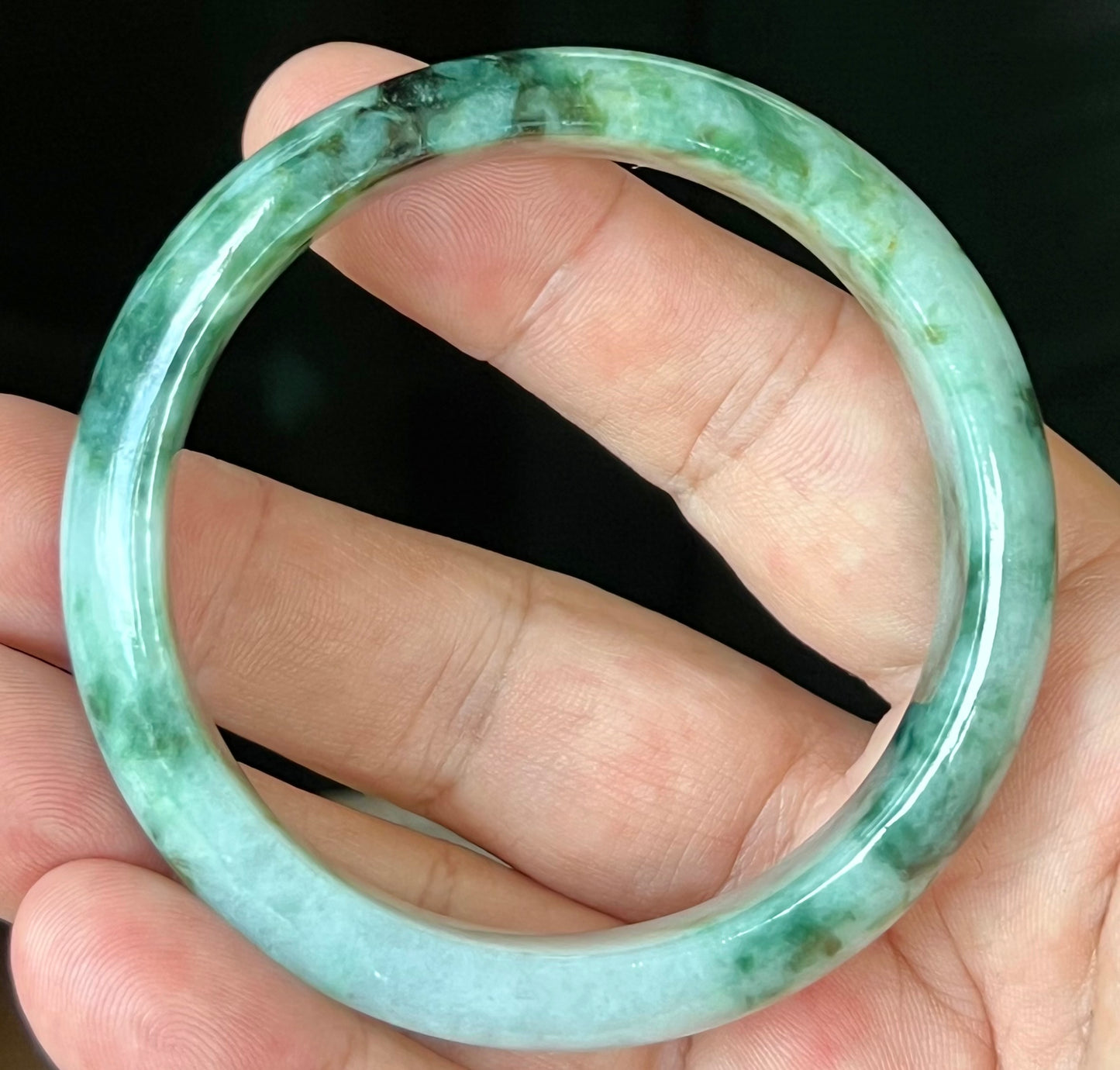 Natural Certified Burmese Jadeite Jade Bangle – Icy Apple Green & Imperial Green with Bluish Milky White and Black Hues – 57.7mm – JB561