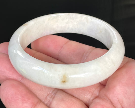Natural Certified Burmese Jadeite Jade Bangle – Icy Milky White with Light Yellow & Honey Hues – 57.4mm – JB805