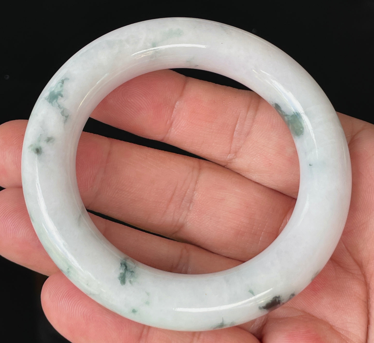 Natural Certified Burmese Jadeite Jade Bangle – Icy Milky White with Imperial Green – Princess Cut – 52.6mm – JB878