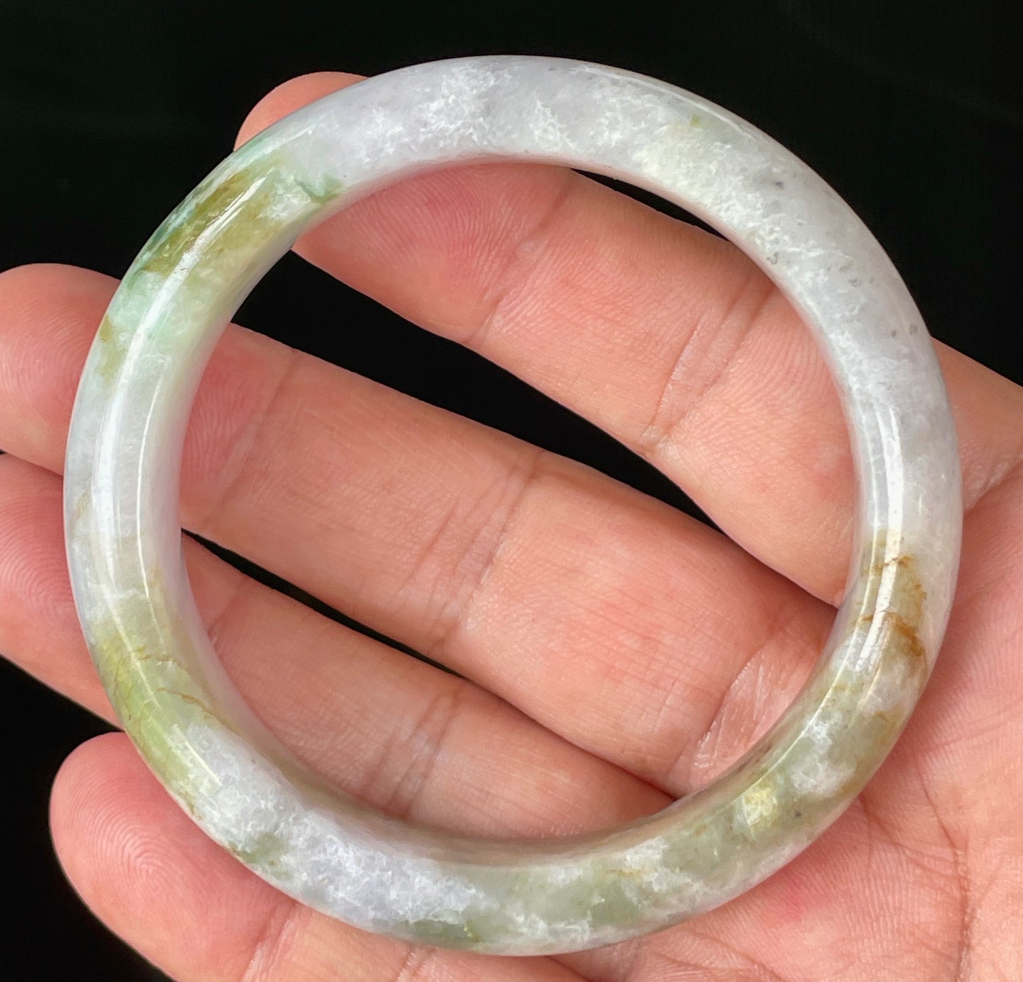 Natural Certified Burmese Jadeite Jade Bangle – Icy Milky White, Grayish, Apple Green & Black – 56.6mm – JB874
