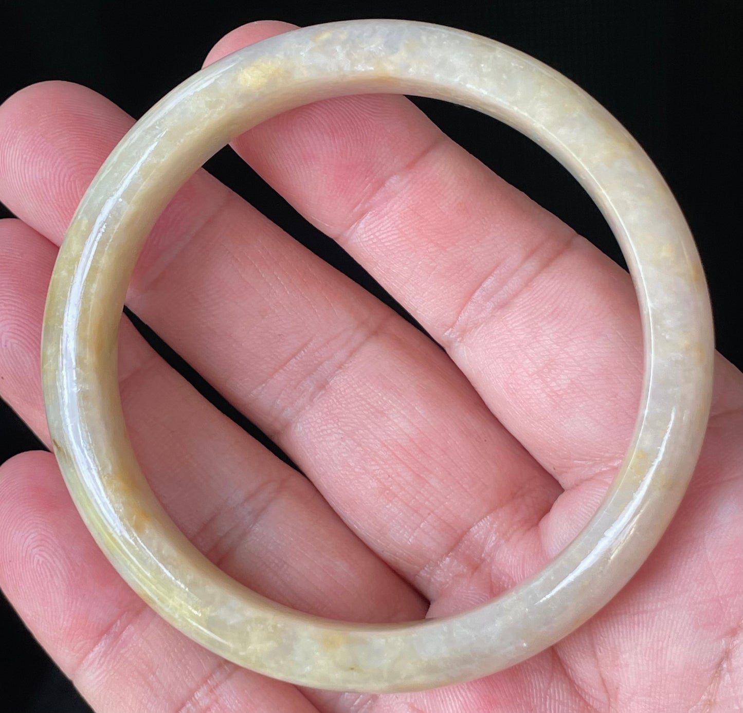 Natural Certified Burmese Jadeite Jade Bangle – Icy Yellow & Honey with Milky White & Light Lavender Hues – 59.2mm – JB925