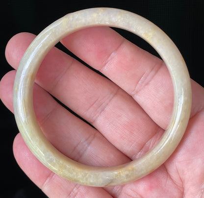 Natural Certified Burmese Jadeite Jade Bangle – Icy Yellow & Honey with Milky White & Light Lavender Hues – 59.2mm – JB925