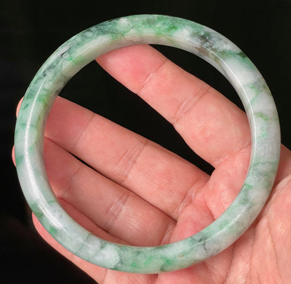 Natural Certified Burmese Jadeite Jade Bangle – Icy Imperial & Apple Green with Greyish Milky White Hues – Floral Design – 77mm – JB933