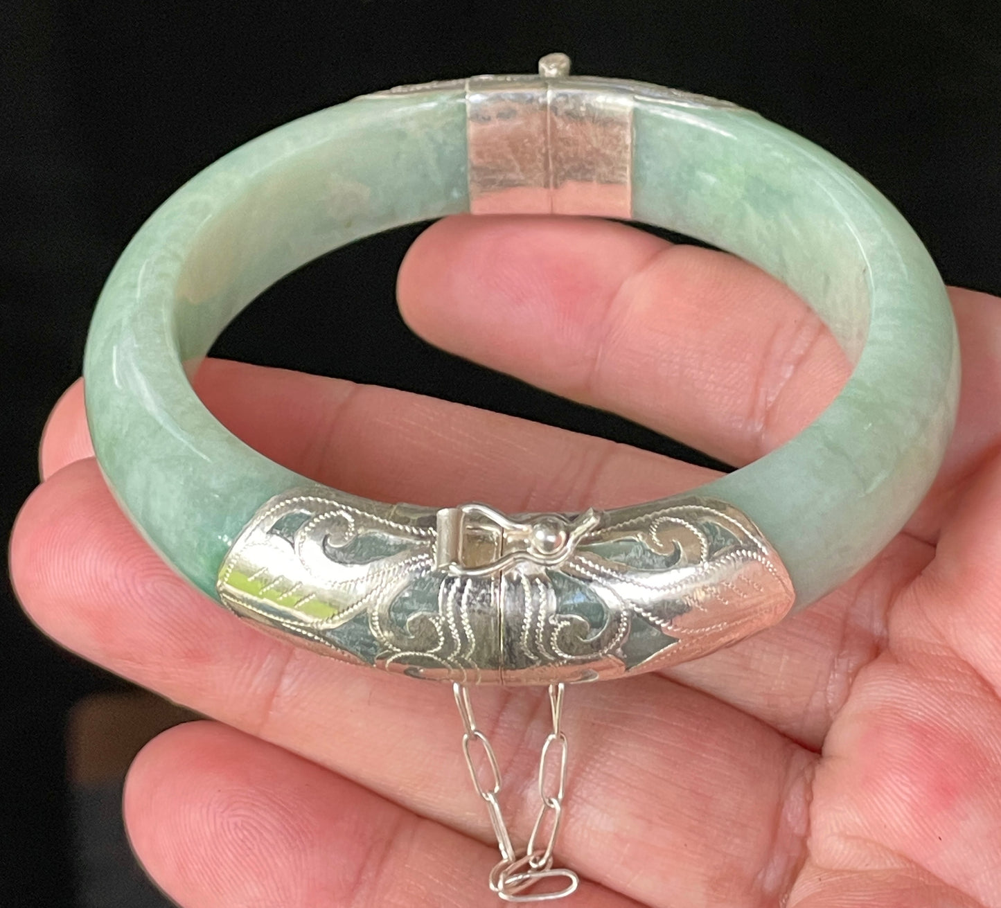 Natural Certified Burmese Jadeite Jade Bangle – Icy Apple Green – Adjustable 92.5 Silver Clasp – 60.3mm – JB936