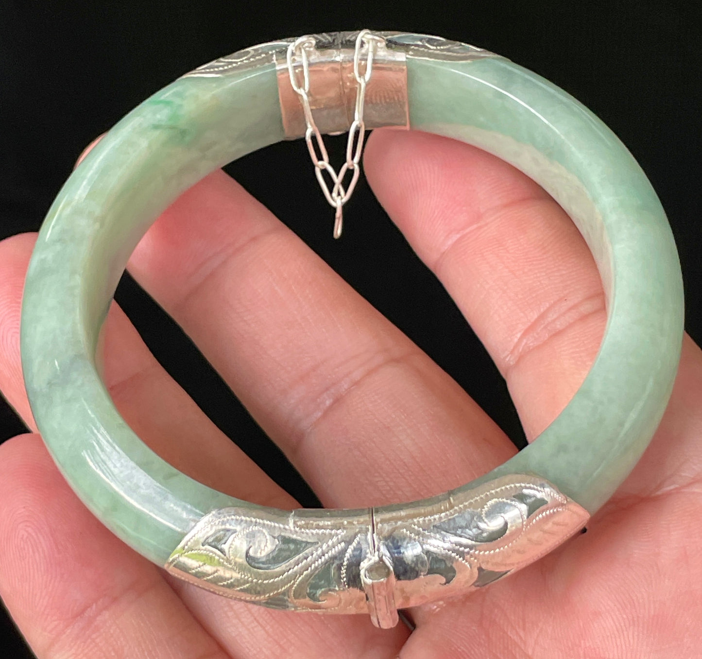 Natural Certified Burmese Jadeite Jade Bangle – Icy Apple Green – Adjustable 92.5 Silver Clasp – 60.3mm – JB936