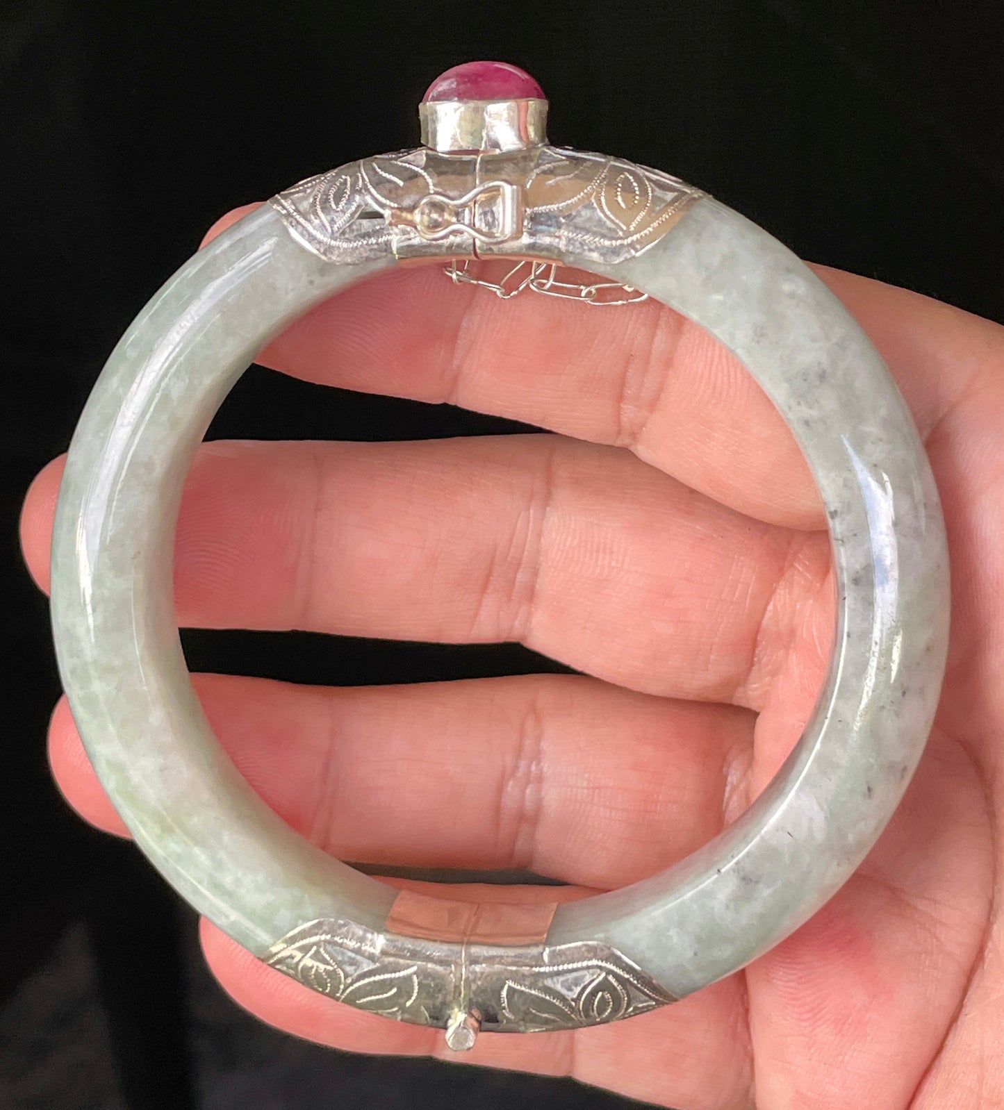 Natural Certified Burmese Jadeite Jade Bangle – Icy Grey & Milky White – Adjustable 92.5 Silver Clasp with Burma Ruby – 62mm – JB869