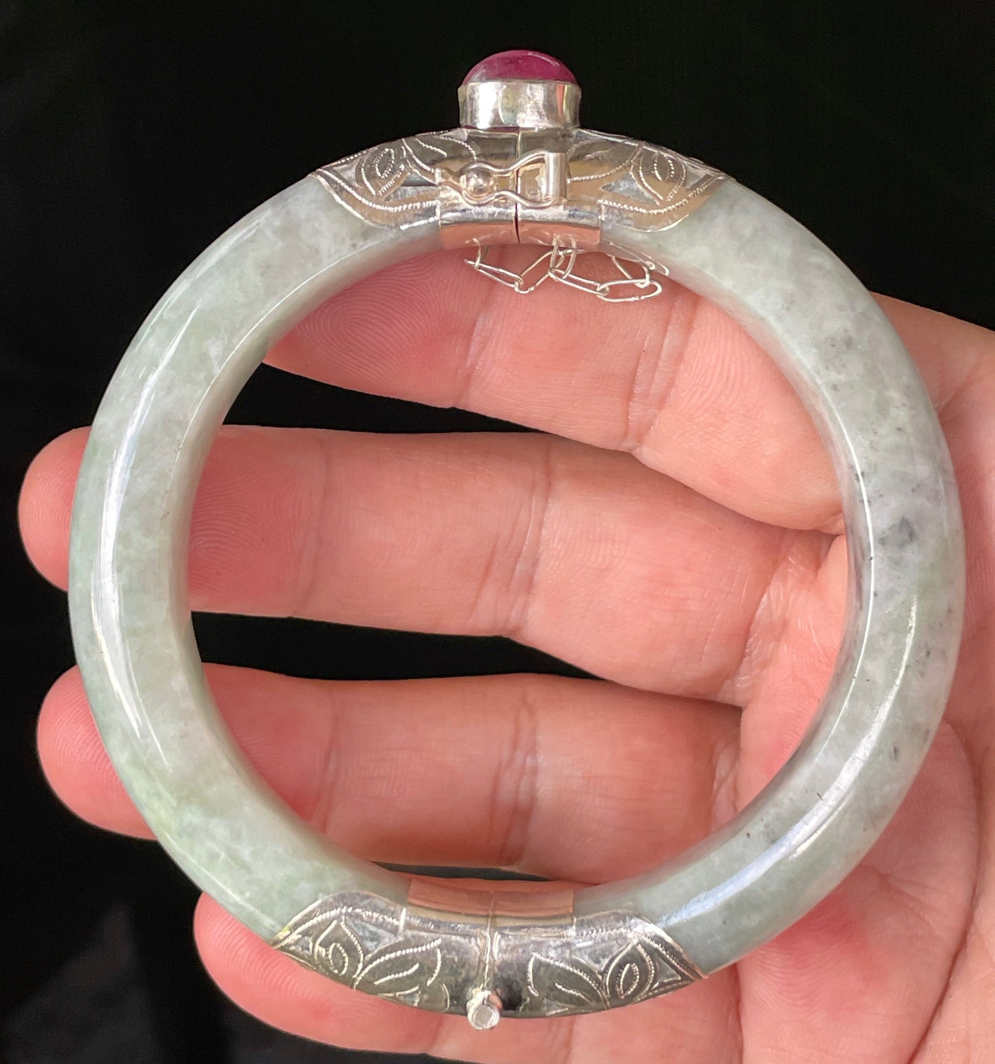 Natural Certified Burmese Jadeite Jade Bangle – Icy Grey & Milky White – Adjustable 92.5 Silver Clasp with Burma Ruby – 62mm – JB869
