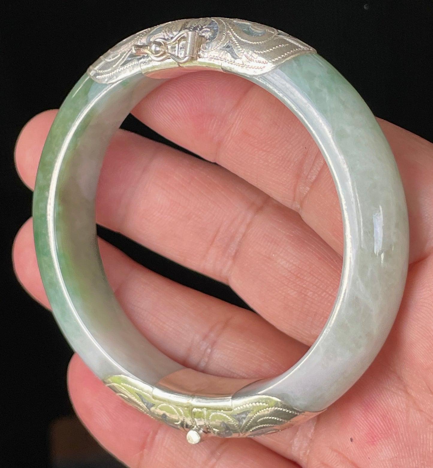 Natural Certified Burmese Jadeite Jade Bangle – Icy Apple & Blue – Adjustable Silver Clasp – 57.6mm – JB937